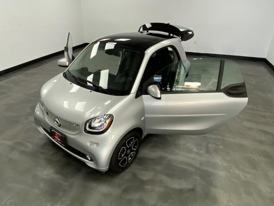 Used 2019 smart fortwo electric drive RWD image 38