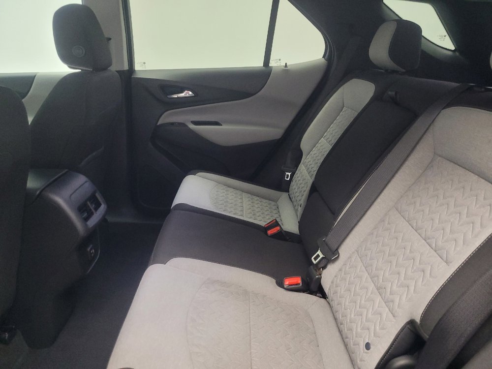 Used 2023 Chevrolet Equinox LS w/ LS Convenience Package image 18