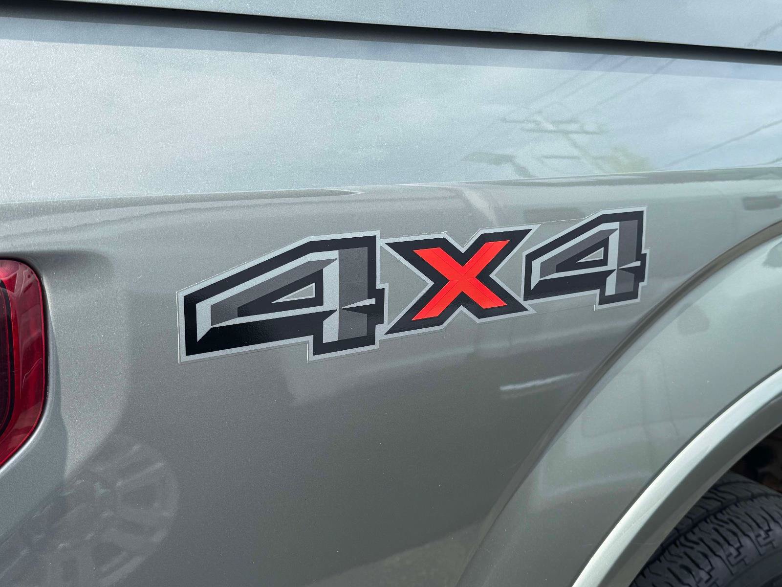Used 2019 Ford F150 Lariat AWD/4WD image 9