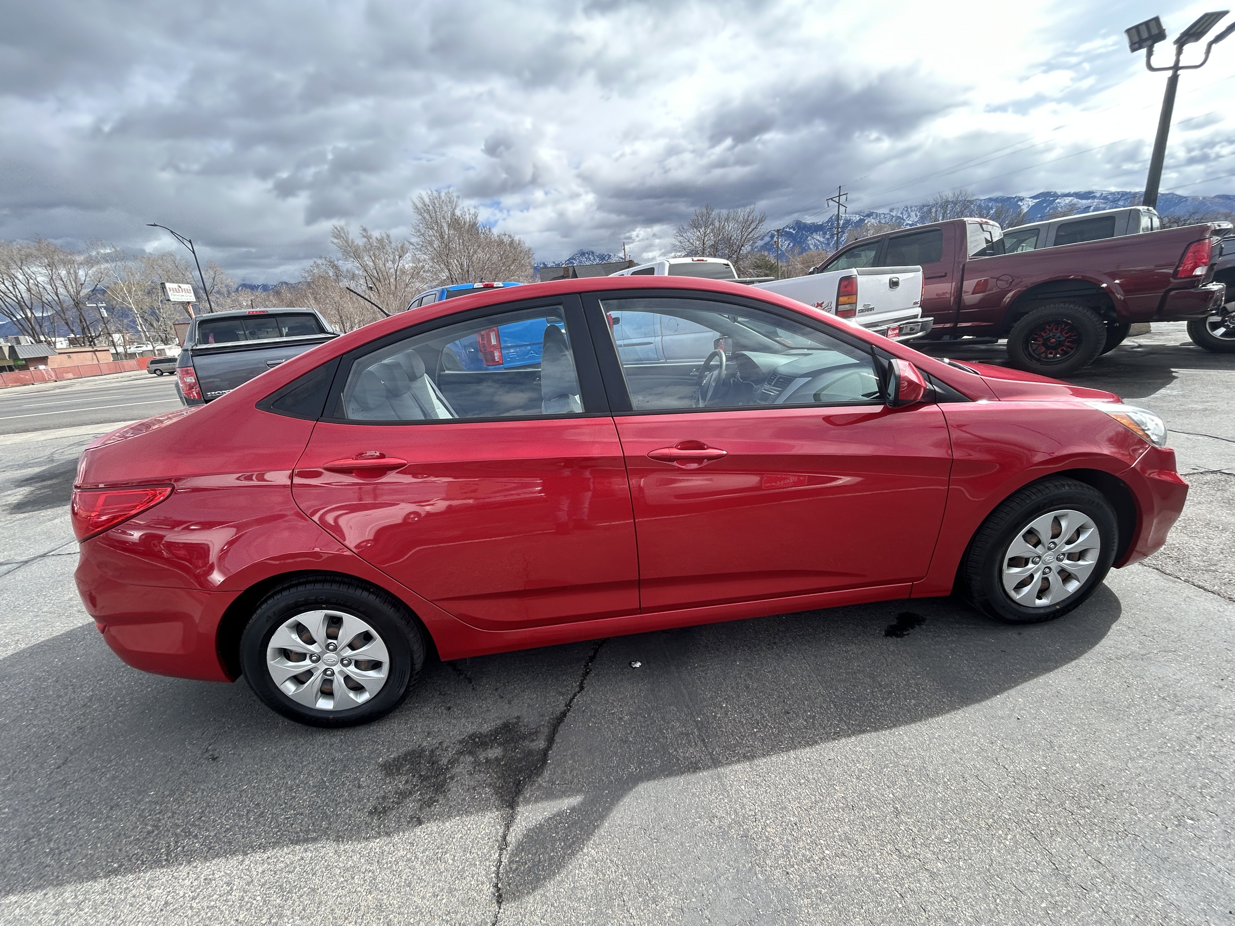 Used 2015 Hyundai Accent GLS image 5