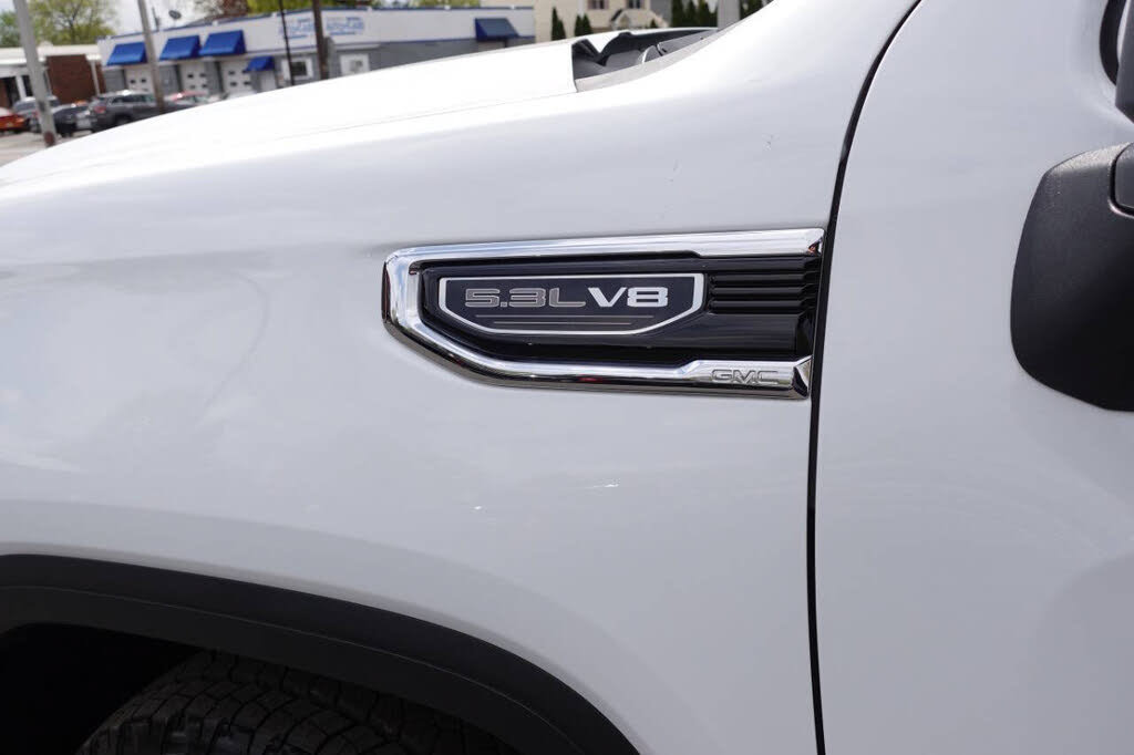 Used 2023 GMC Sierra 1500 SLE w/ X31 Off-Road Package AWD/4WD image 15