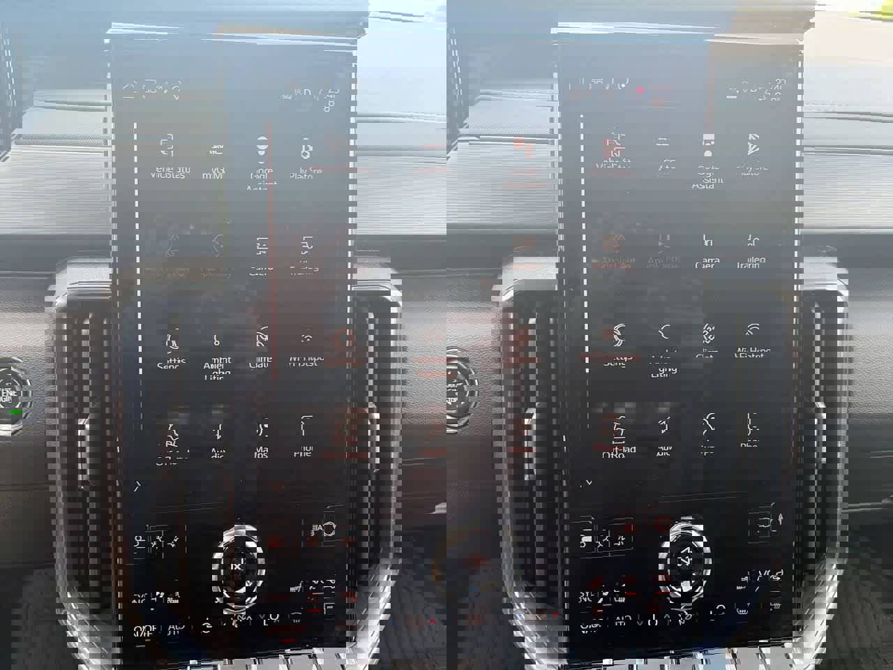 Used 2025 GMC Acadia AT4 w/ LPO, Floor Liner Package image 20