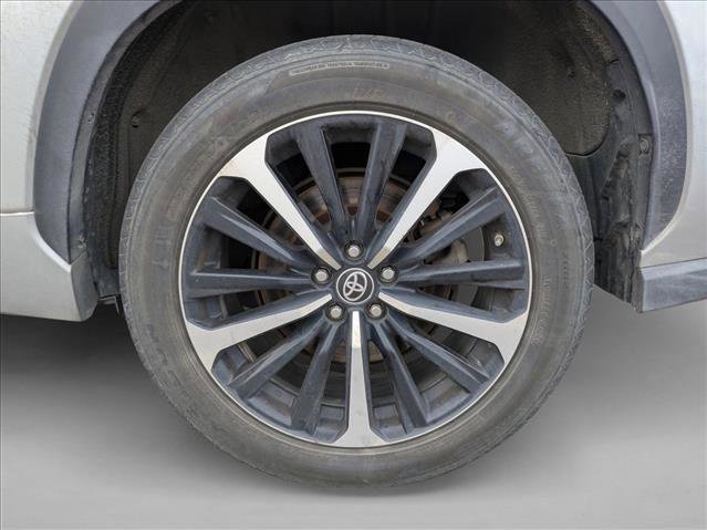 Used 2021 Toyota Highlander XSE image 17
