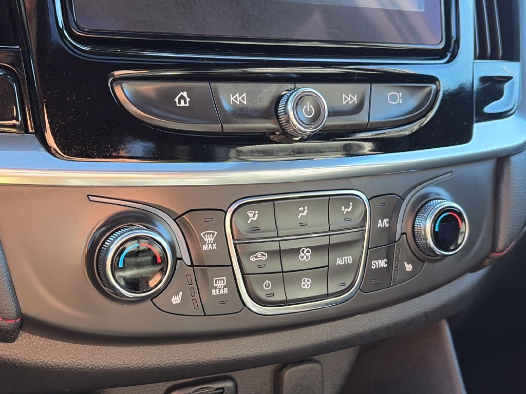 Used 2023 Chevrolet Traverse RS w/ LPO, Floor Liner Package AWD/4WD image 26