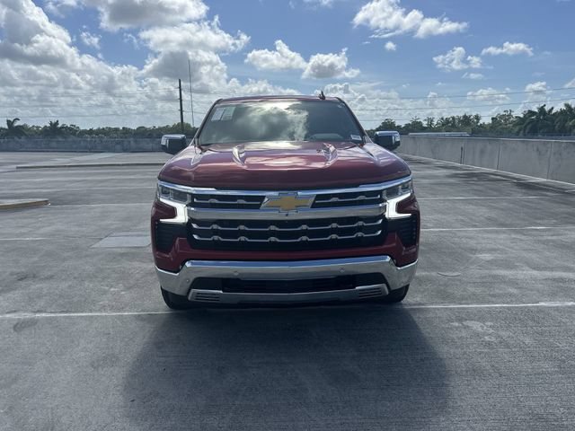 Used 2023 Chevrolet Silverado 1500 LTZ w/ Z71 Off-Road Package AWD/4WD image 18