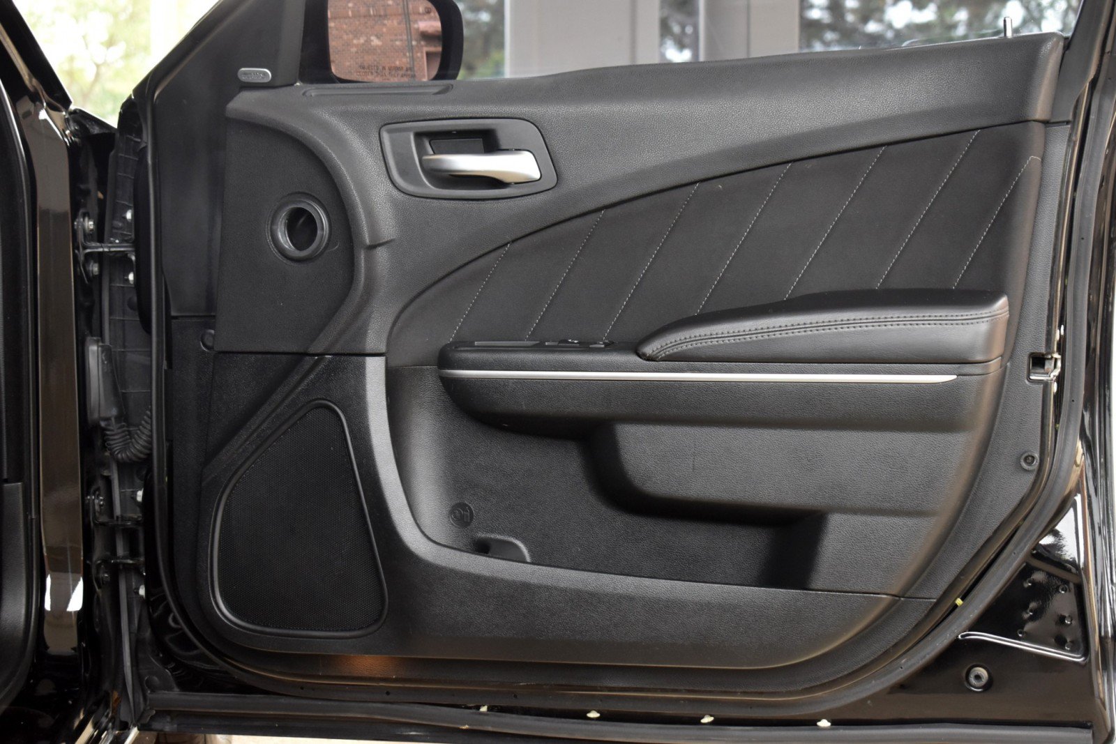 Used 2018 Dodge Charger SXT Plus RWD image 38