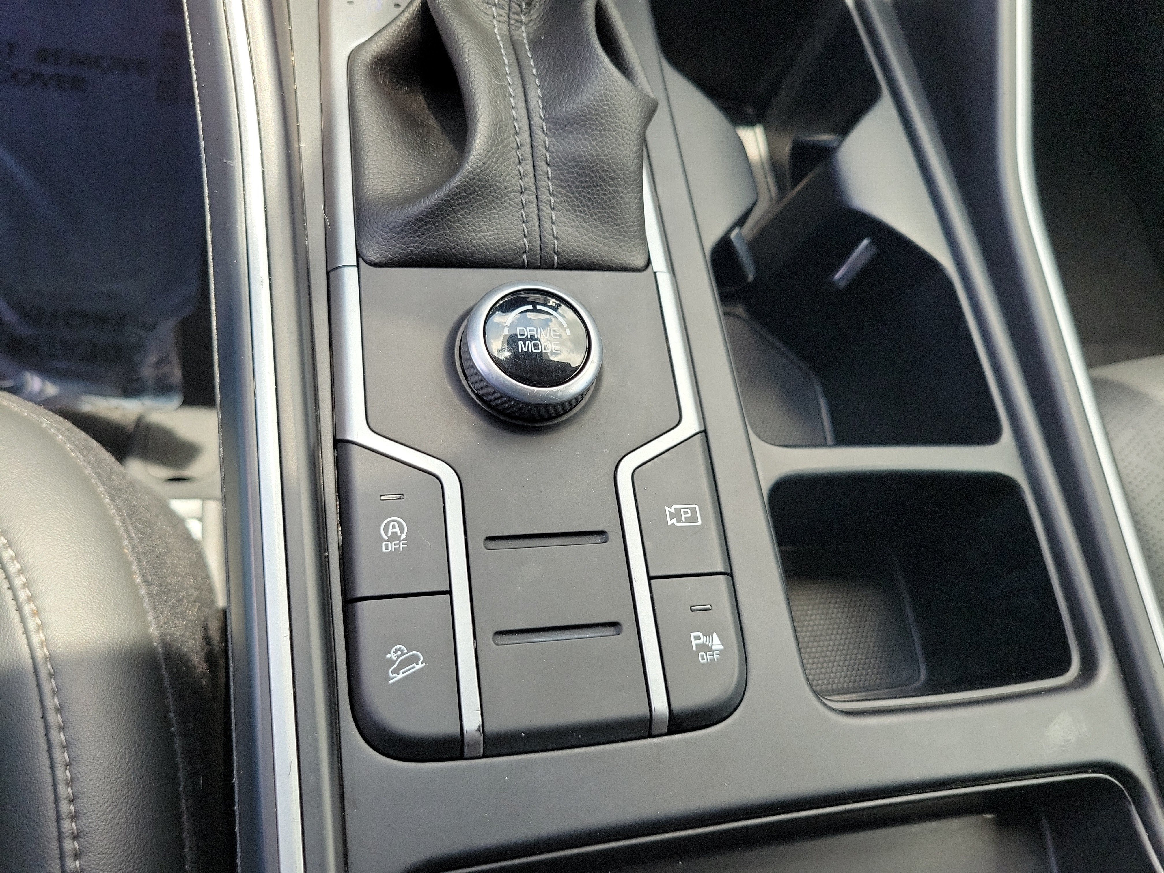 Used 2021 Kia Sorento S FWD image 26