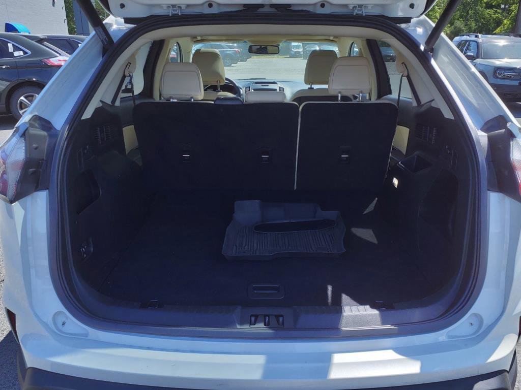 Used 2020 Ford Edge SEL w/ Convenience Package image 14