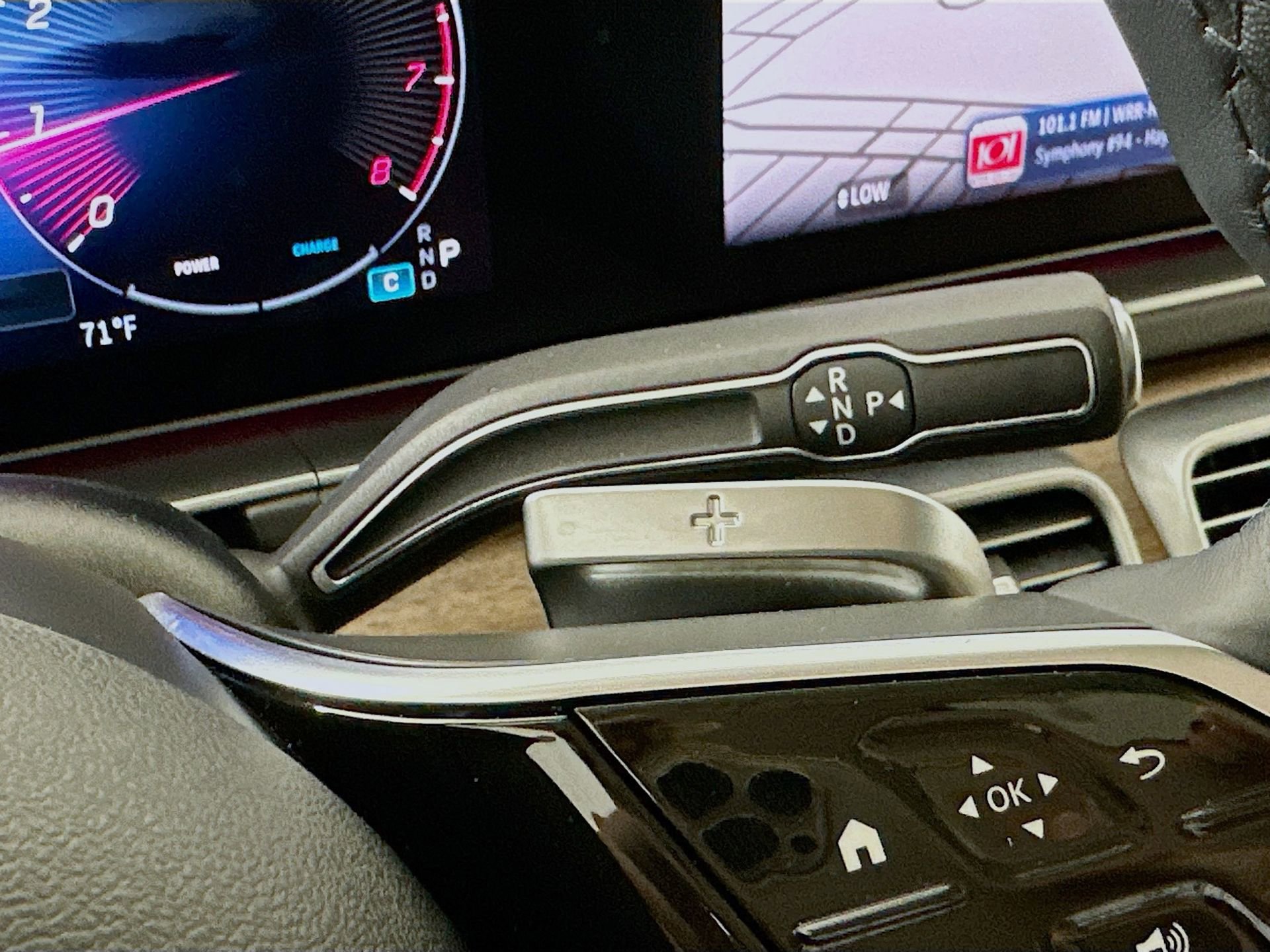 Certified 2025 Mercedes-Benz GLE 350 4MATIC image 18