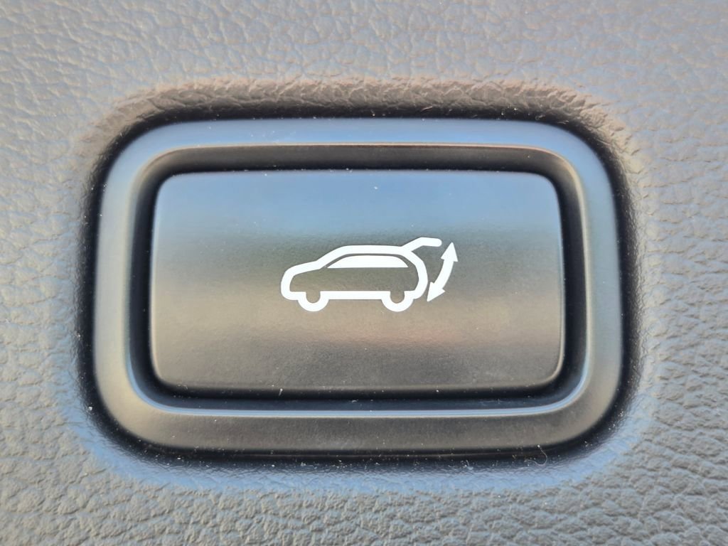 Used 2023 Hyundai Palisade Limited AWD/4WD image 35
