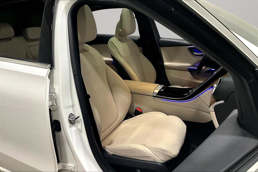 Used 2022 Mercedes-Benz C 300 4MATIC Sedan image 28