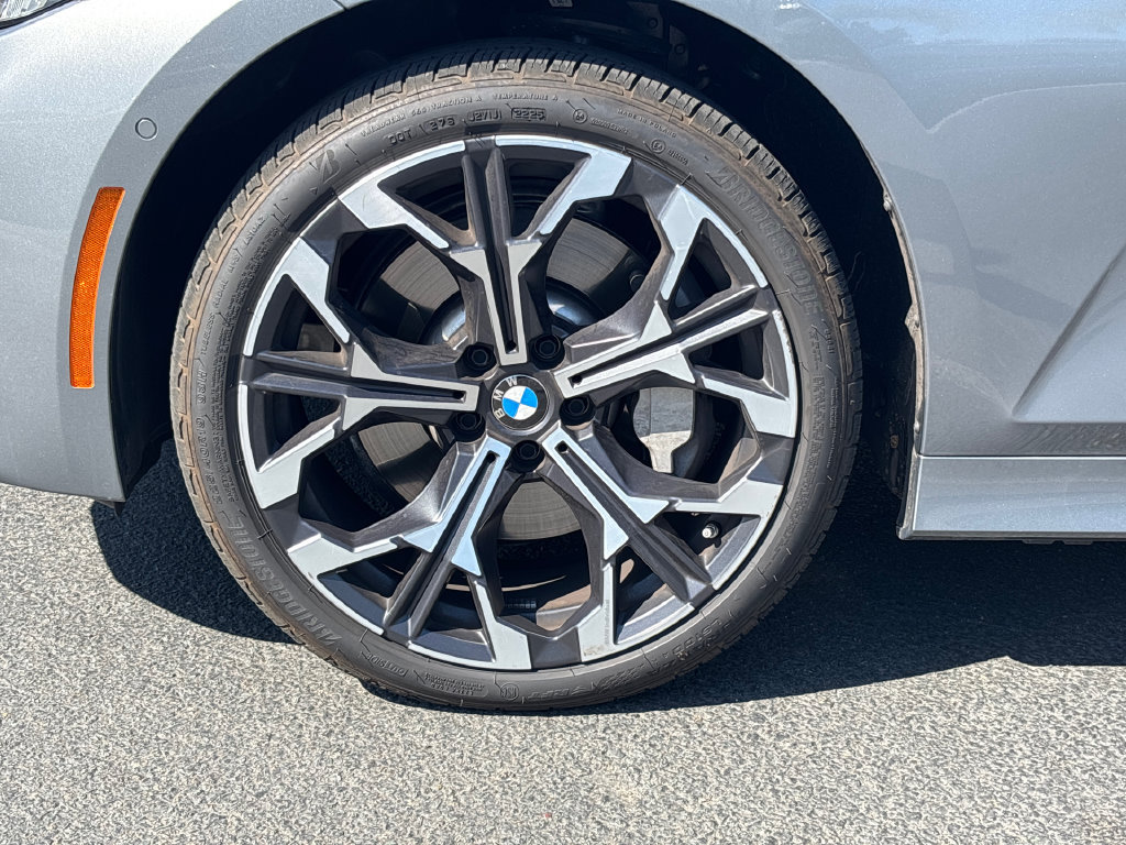 Used 2026 BMW 330i Sedan w/ Premium Package RWD image 7