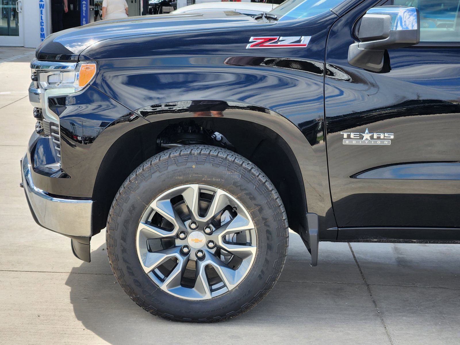 New 2026 Chevrolet Silverado 1500 LT w/ Texas Edition Plus AWD/4WD image 10