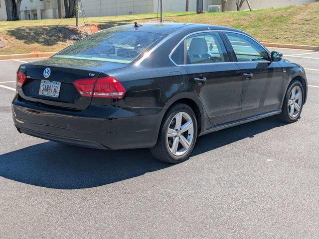 Used 2015 Volkswagen Passat 1.8T Limited Edition image 5