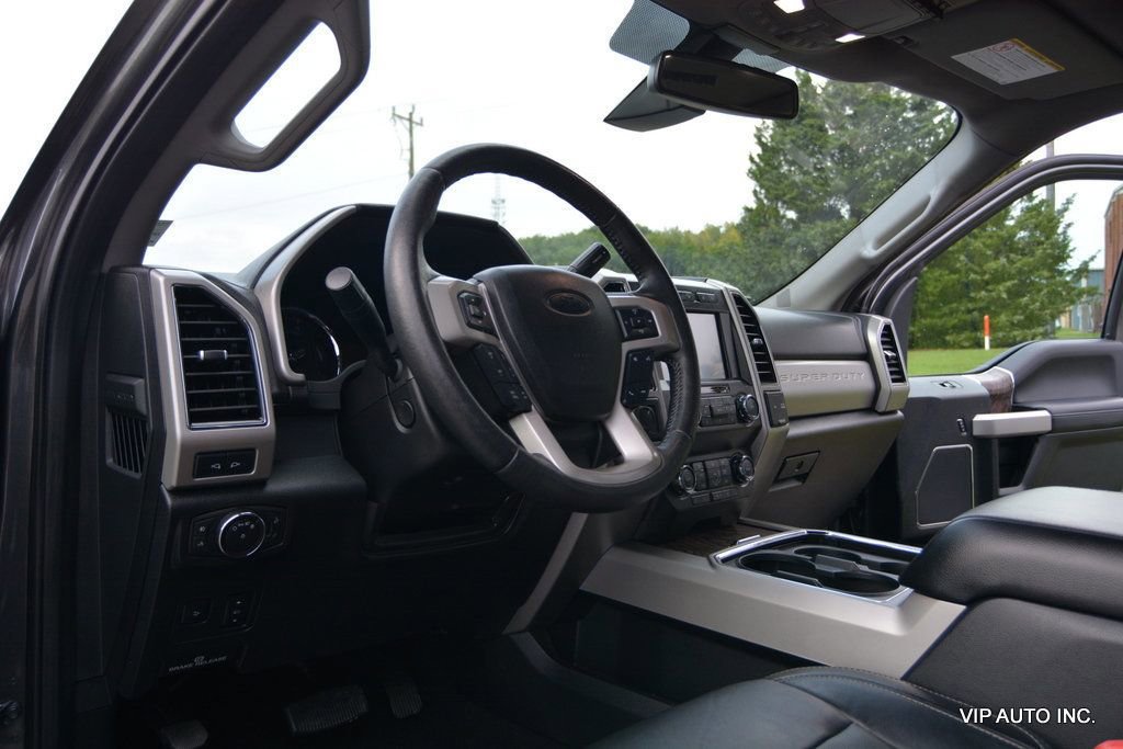 Used 2019 Ford F250 Lariat w/ Lariat Ultimate Package image 17