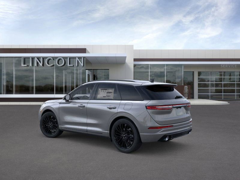 New 2026 Lincoln Corsair Premiere image 4