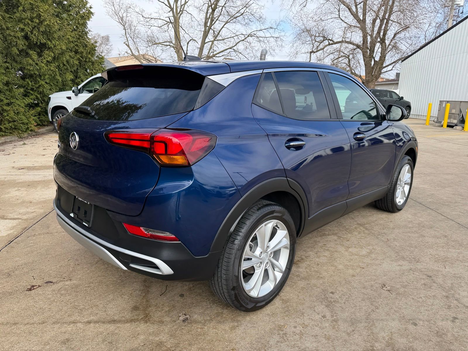 Used 2023 Buick Encore GX Preferred w/ Cold Weather Comfort Package image 30