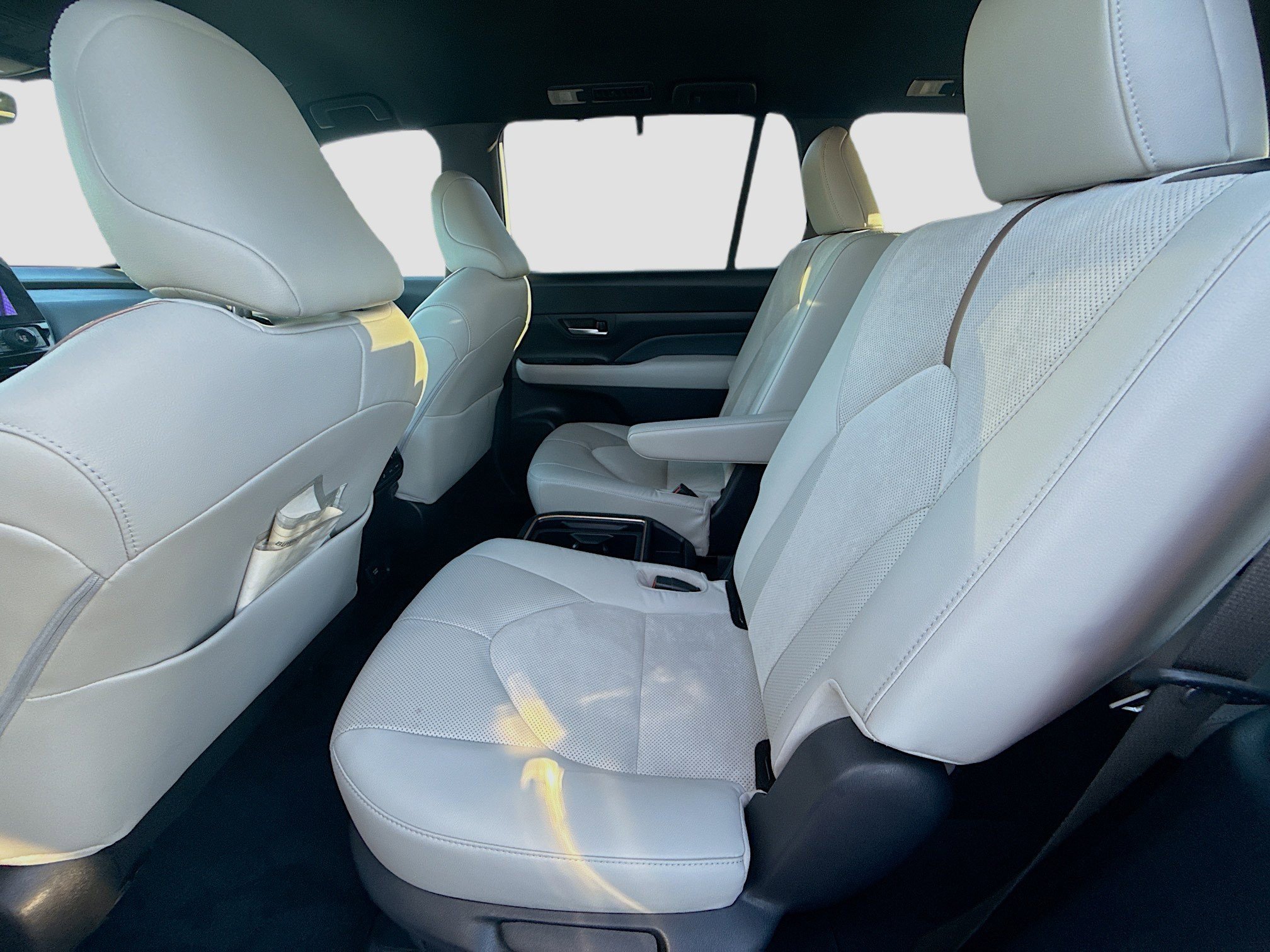 Used 2024 Toyota Grand Highlander AWD Hybrid image 21