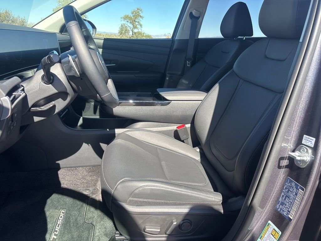 Certified 2025 Hyundai Tucson SEL AWD/4WD image 10