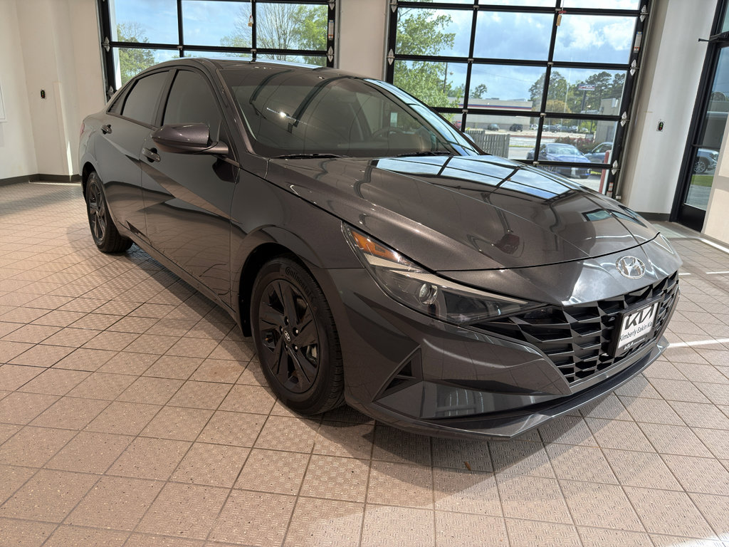 Used 2023 Hyundai Elantra SEL FWD image 7