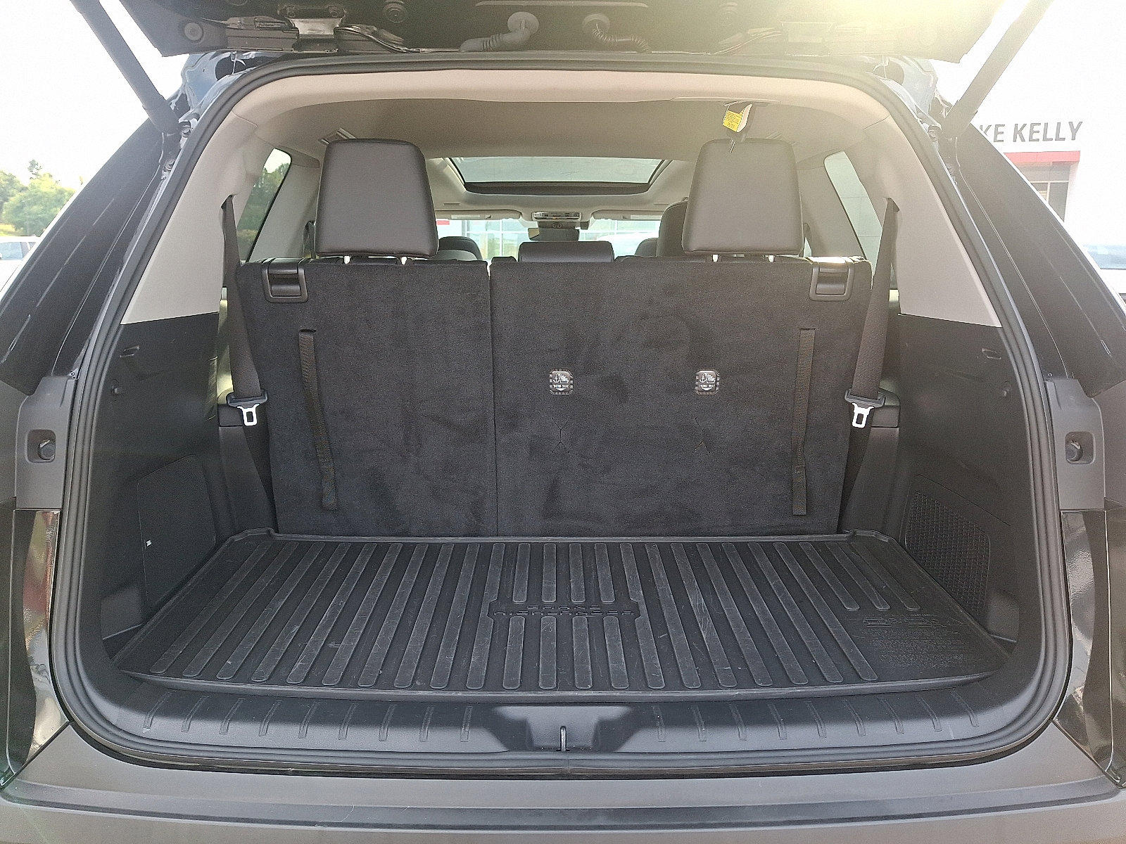 Used 2024 Toyota Grand Highlander AWD image 29