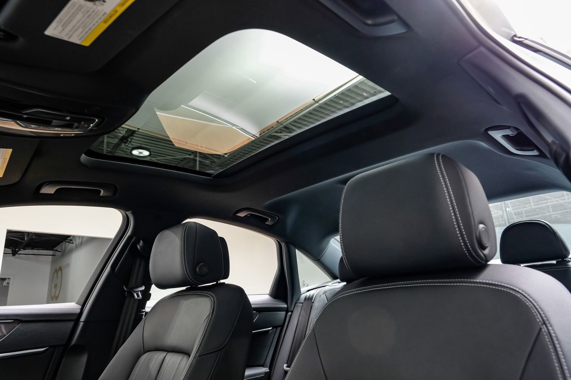 Used 2024 Audi A6 Premium Plus image 5
