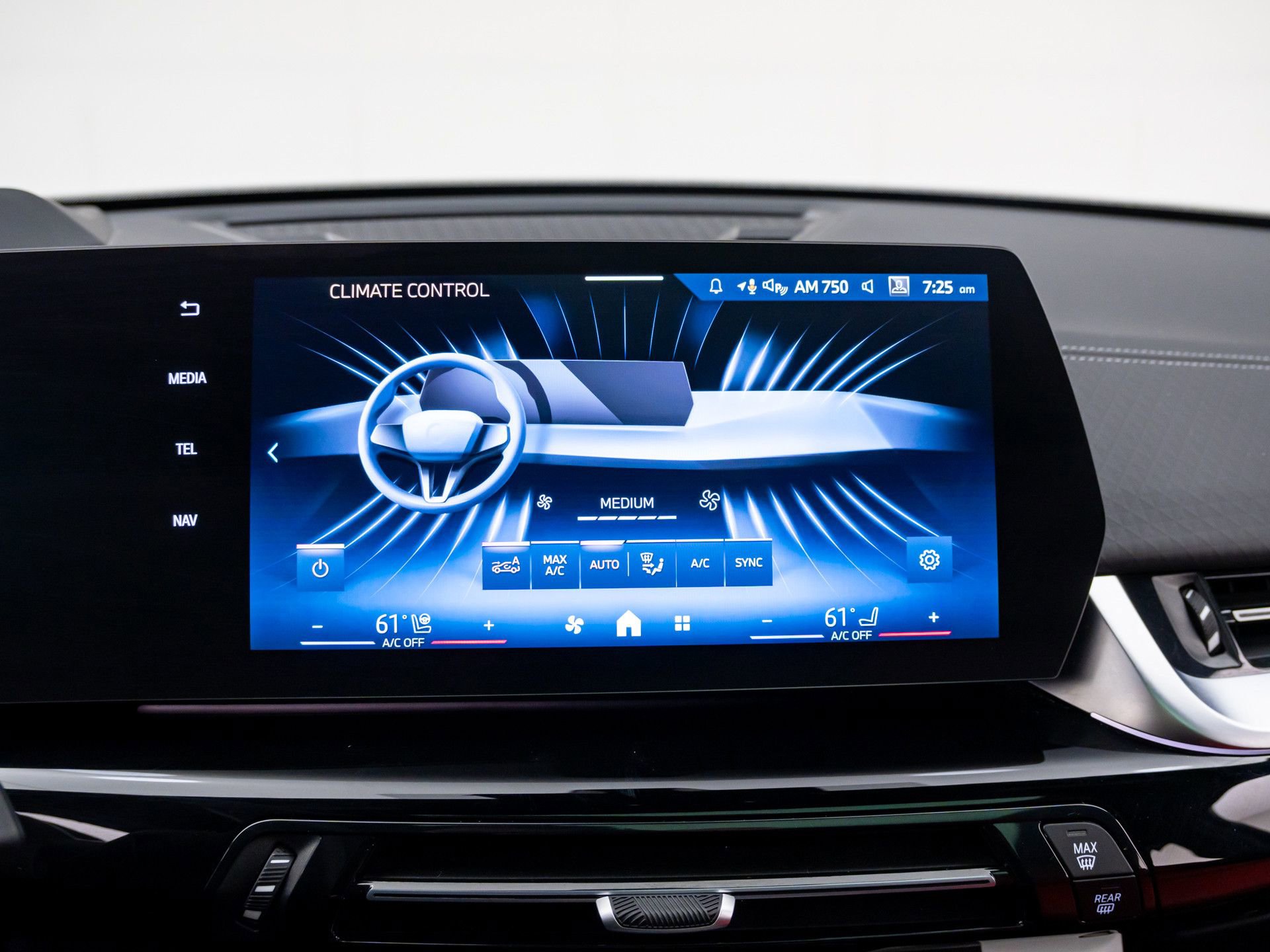 Certified 2025 BMW X2 xDrive28i image 25