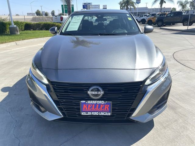 Used 2023 Nissan Altima 2.5 SV FWD image 3