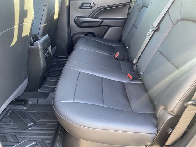 Used 2025 Chevrolet Colorado Trail Boss image 15