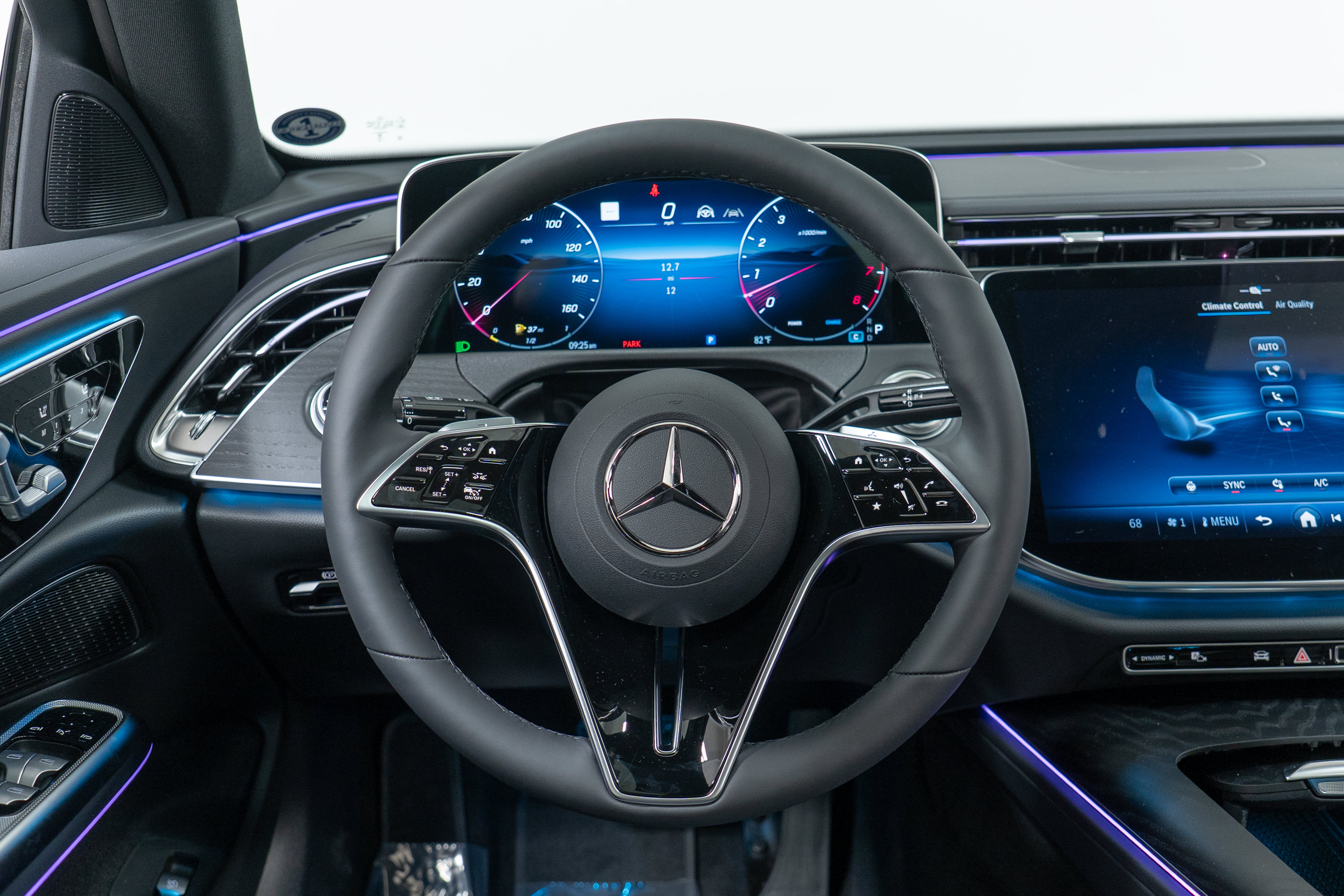 New 2027 Mercedes-Benz E 450 4MATIC Sedan image 17