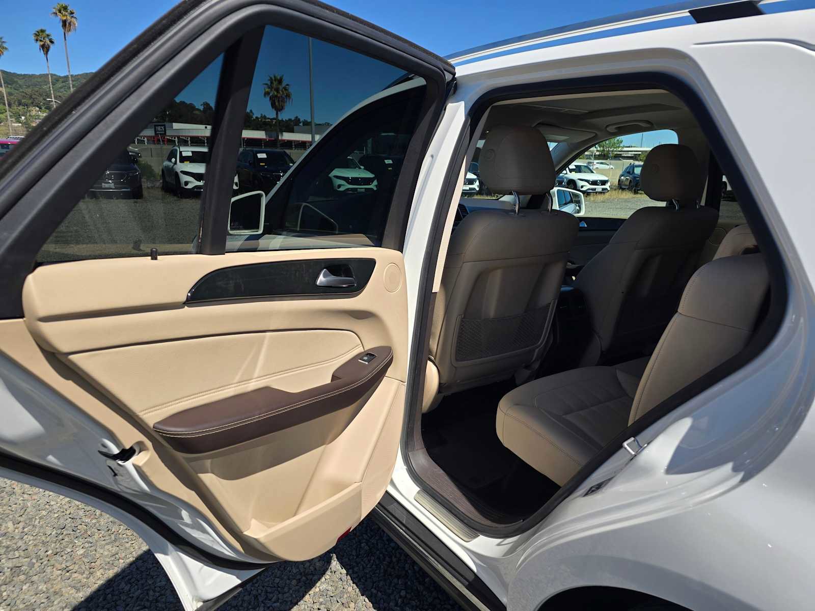 Used 2018 Mercedes-Benz GLE 350 4MATIC image 17