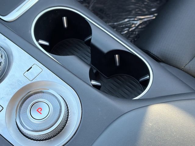 Used 2025 Genesis GV70 2.5T AWD/4WD image 18