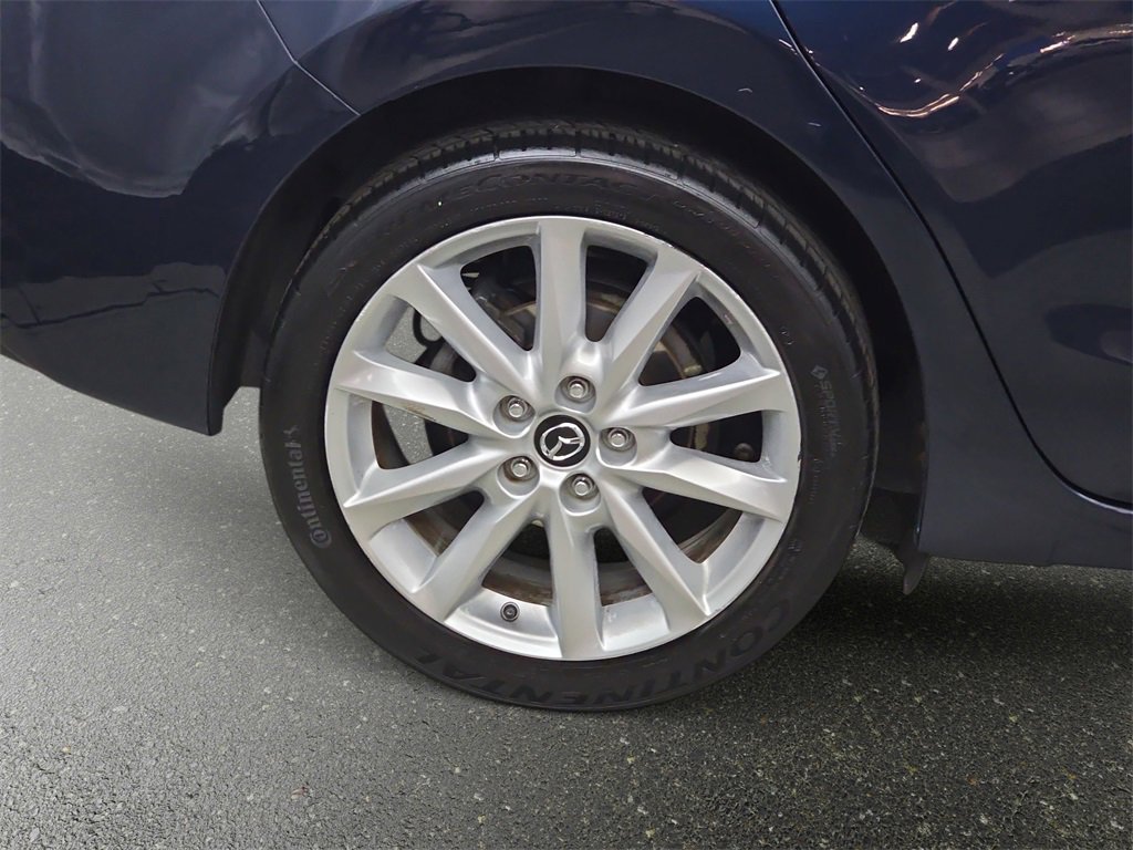 Used 2017 MAZDA MAZDA3 Touring image 32