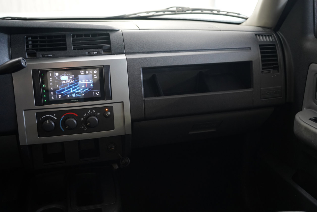 Used 2008 Dodge Dakota SLT image 25