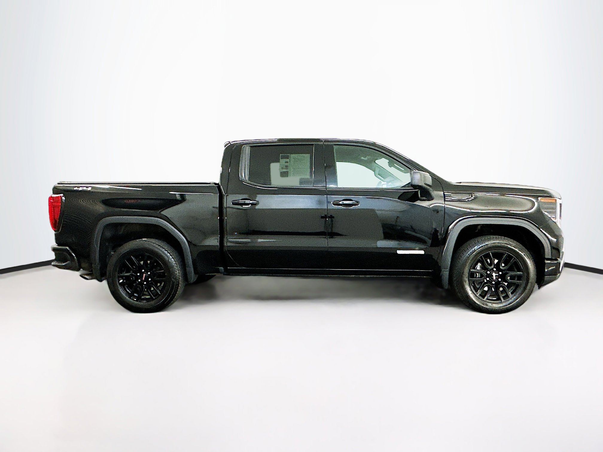 Used 2024 GMC Sierra 1500 Elevation image 10
