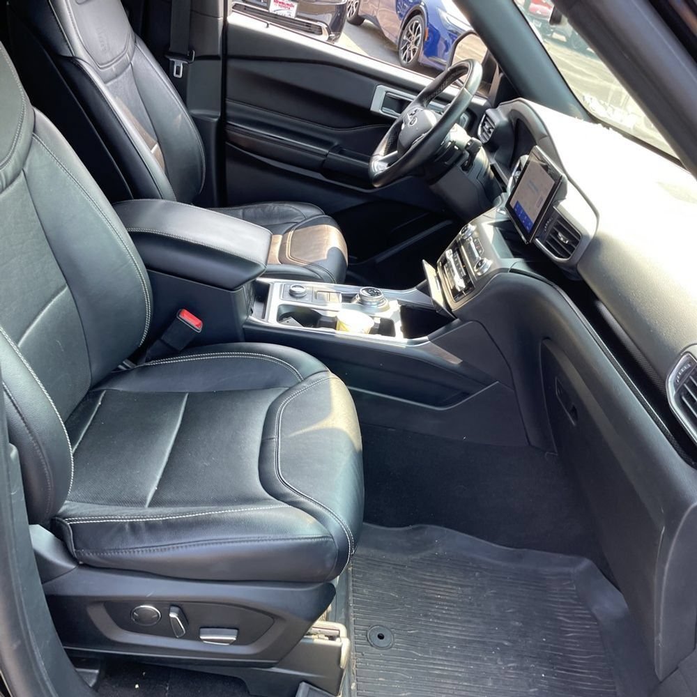Used 2020 Ford Explorer ST AWD/4WD image 6