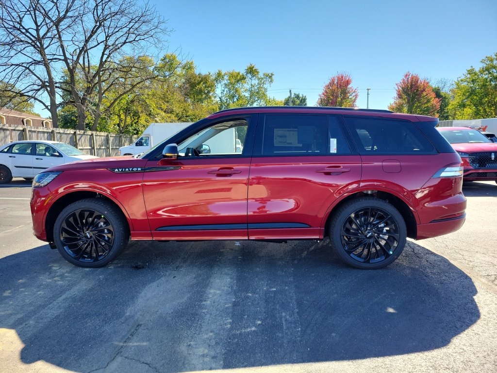 New 2027 Lincoln Aviator Reserve AWD/4WD image 7