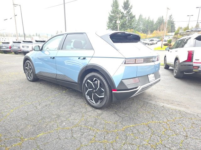 Certified 2024 Hyundai Ioniq 5 SE image 7