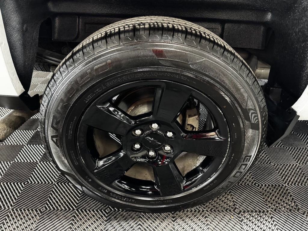 Used 2017 Chevrolet Silverado 1500 Custom w/ Rally 1 Edition image 19