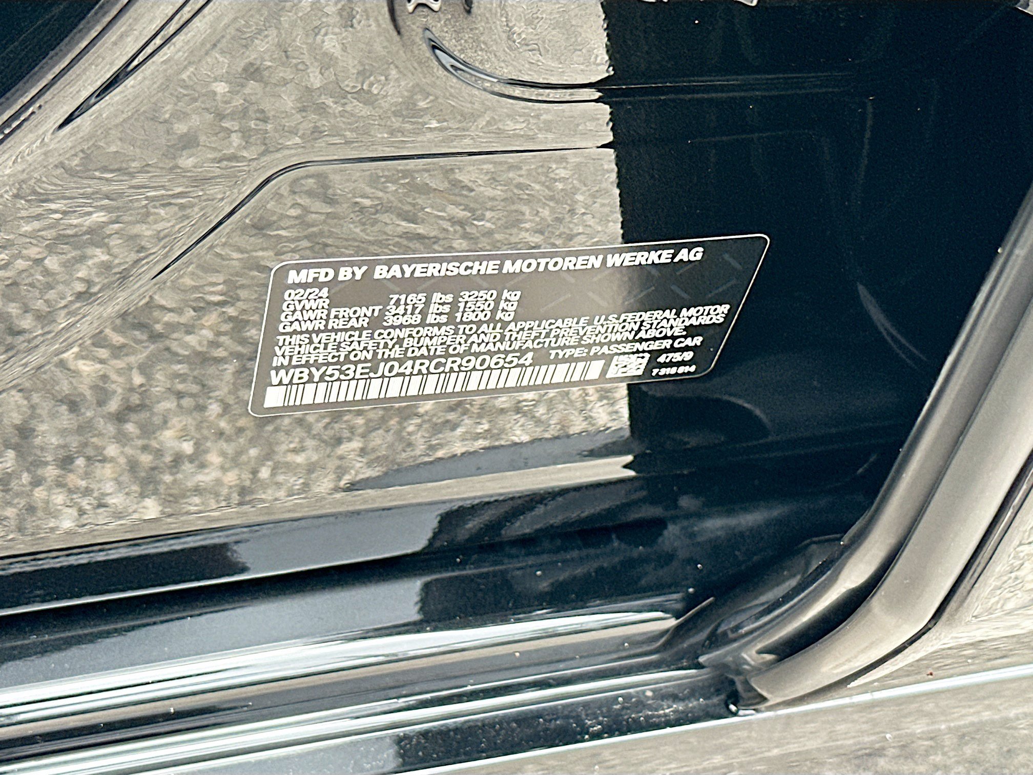 Used 2024 BMW i7 xDrive60 w/ Executive Package AWD/4WD image 30