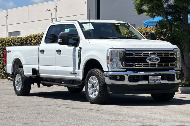 Used 2024 Ford F250 XLT AWD/4WD image 2