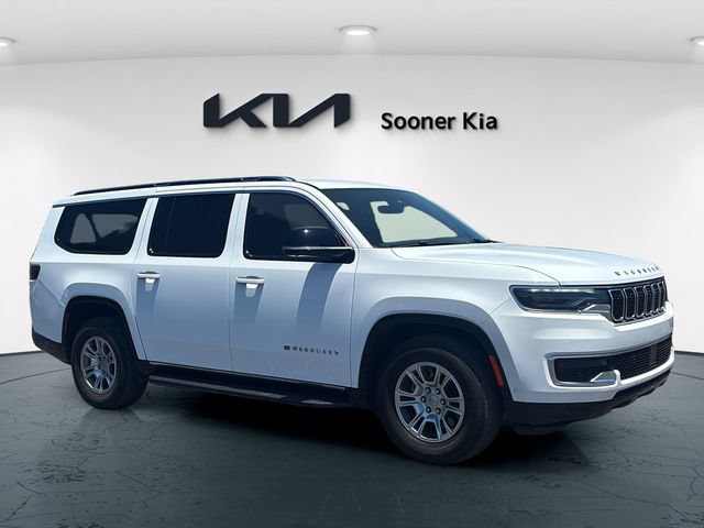 Used 2024 Jeep Wagoneer L 4WD w/ Convenience Group I image 8