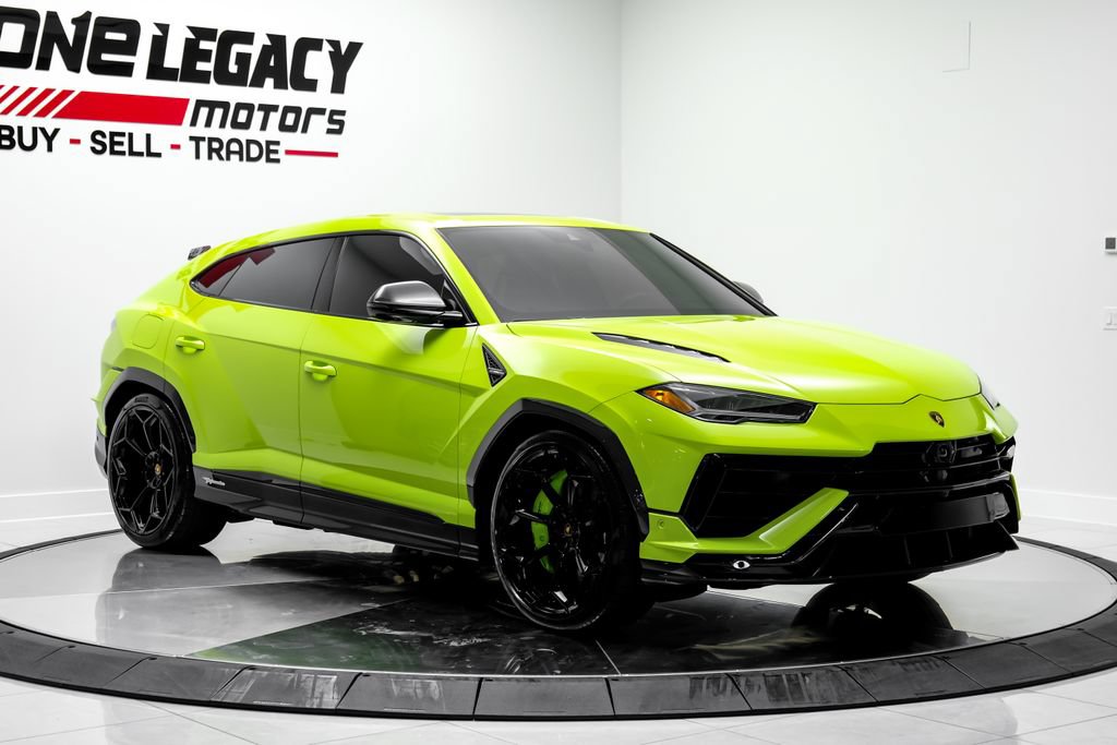 Used 2023 Lamborghini Urus Performante AWD/4WD image 3