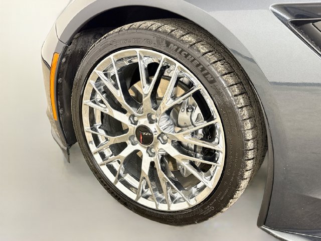 Used 2019 Chevrolet Corvette Stingray Convertible w/ 2LT Preferred Equipment Group RWD image 30