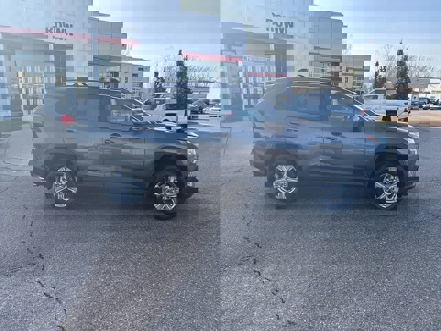 New 2025 Toyota RAV4 XLE image 6