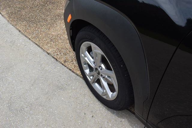 Used 2022 Hyundai Kona SEL FWD image 15