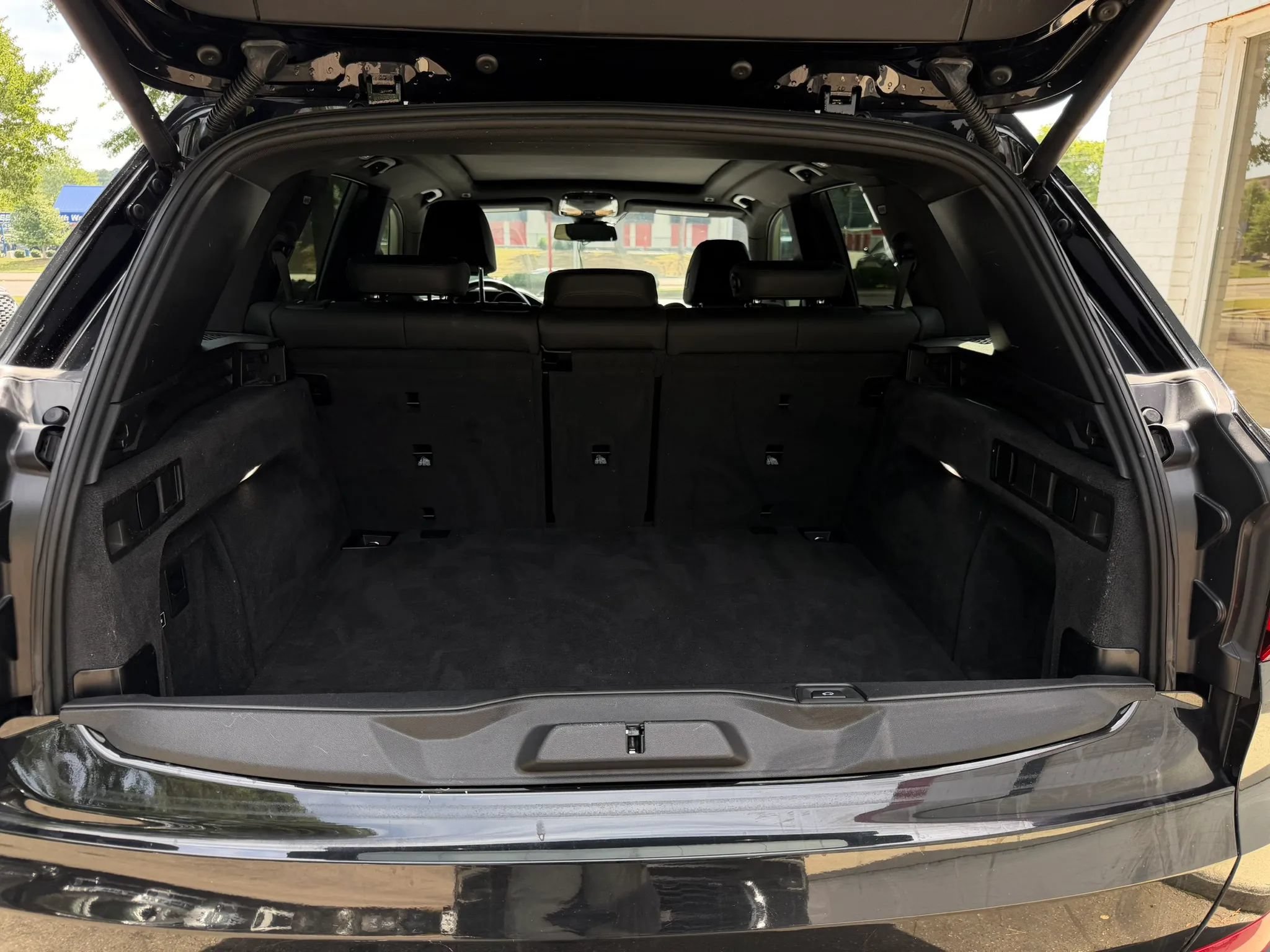 Used 2019 BMW X5 xDrive40i w/ Premium Package 2 AWD/4WD image 16