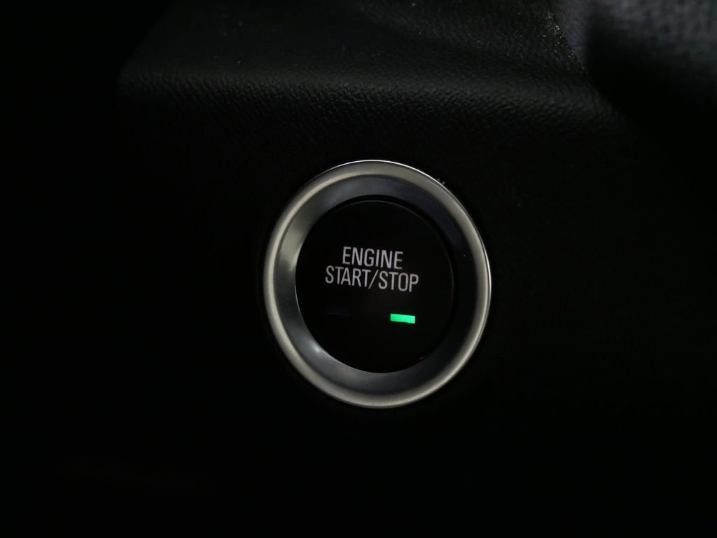 Used 2023 GMC Terrain SLE w/ Driver Convenience Package image 25