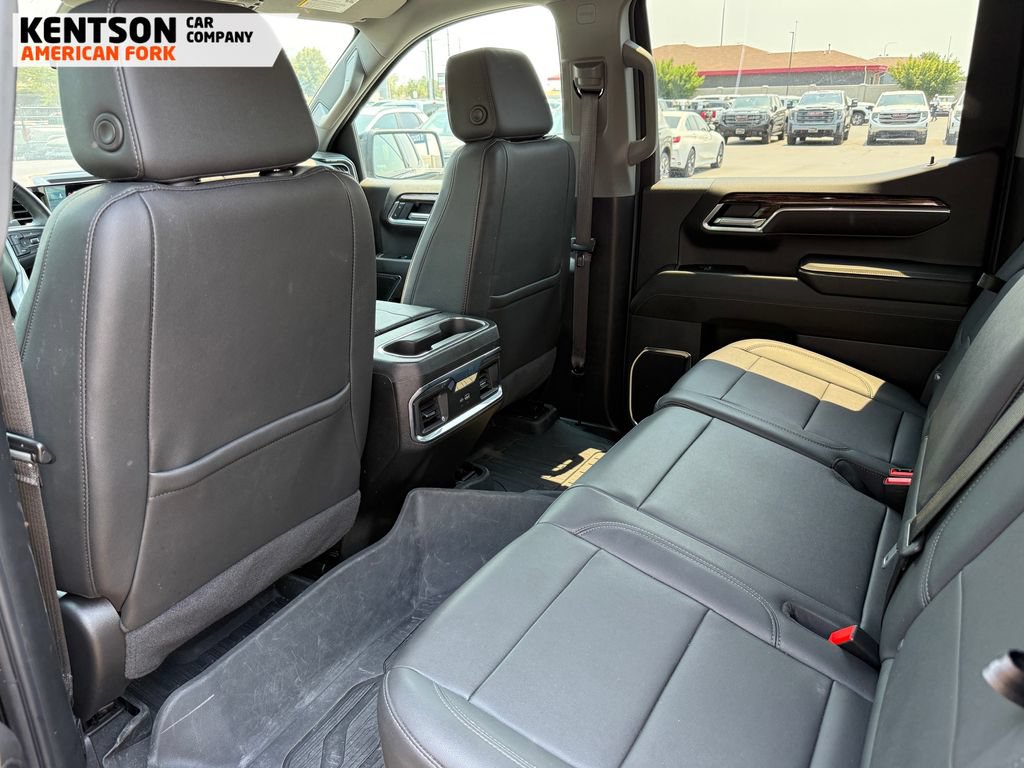 Used 2025 GMC Sierra 1500 Elevation w/ Elevation Premium Package AWD/4WD image 31