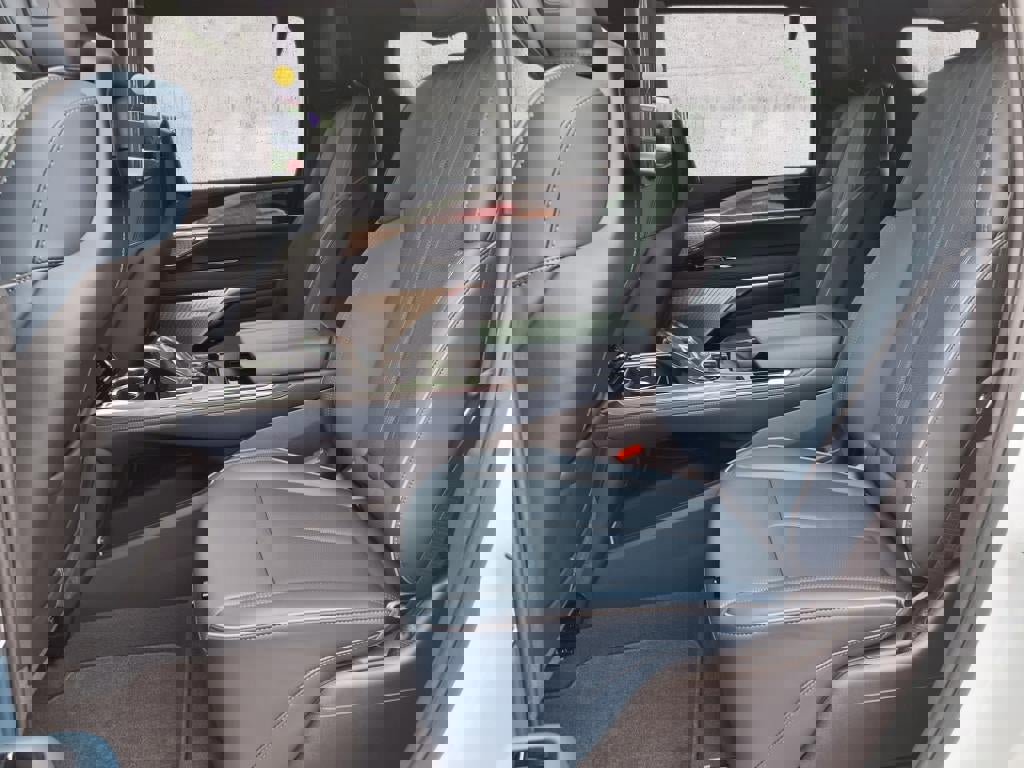 New 2026 Cadillac Escalade IQL Sport 2 image 10